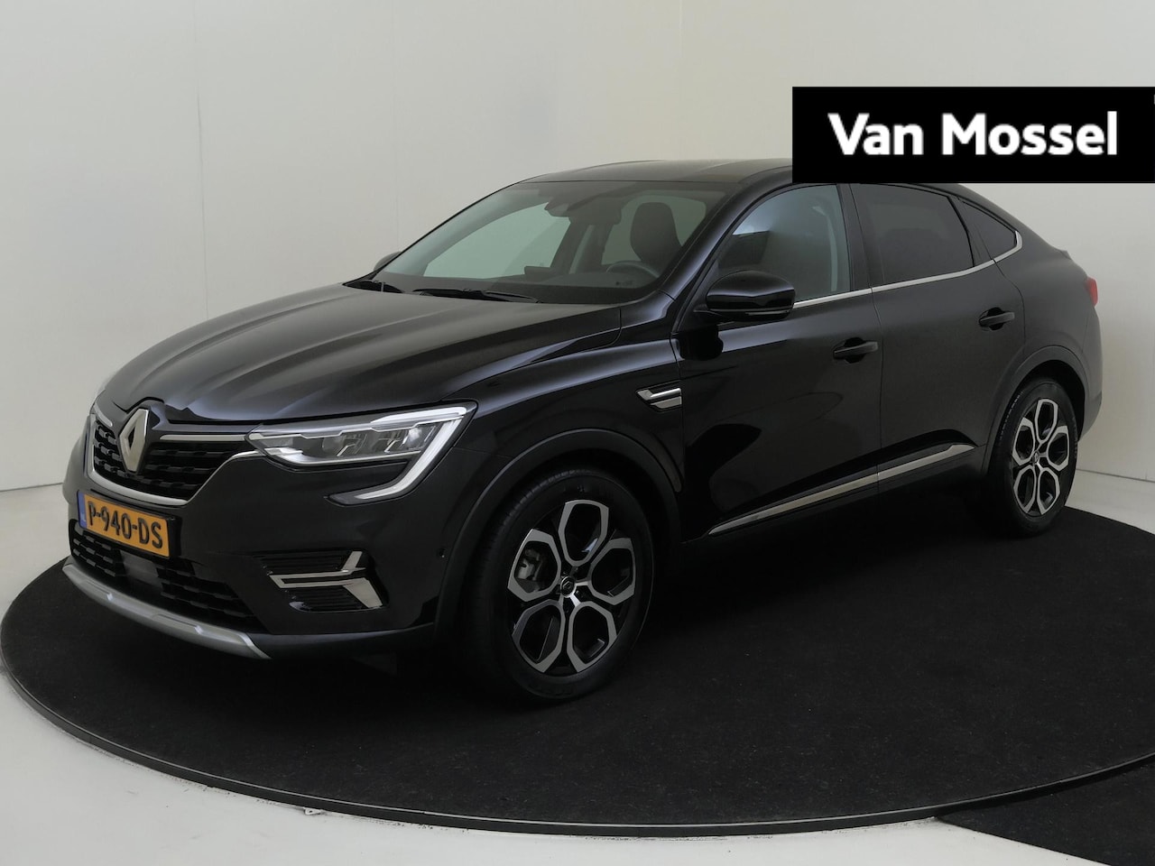 Renault Arkana - 1.6 E-Tech Hybrid 145 Intens | Parkeersensoren | LM Velgen | Half leder - AutoWereld.nl