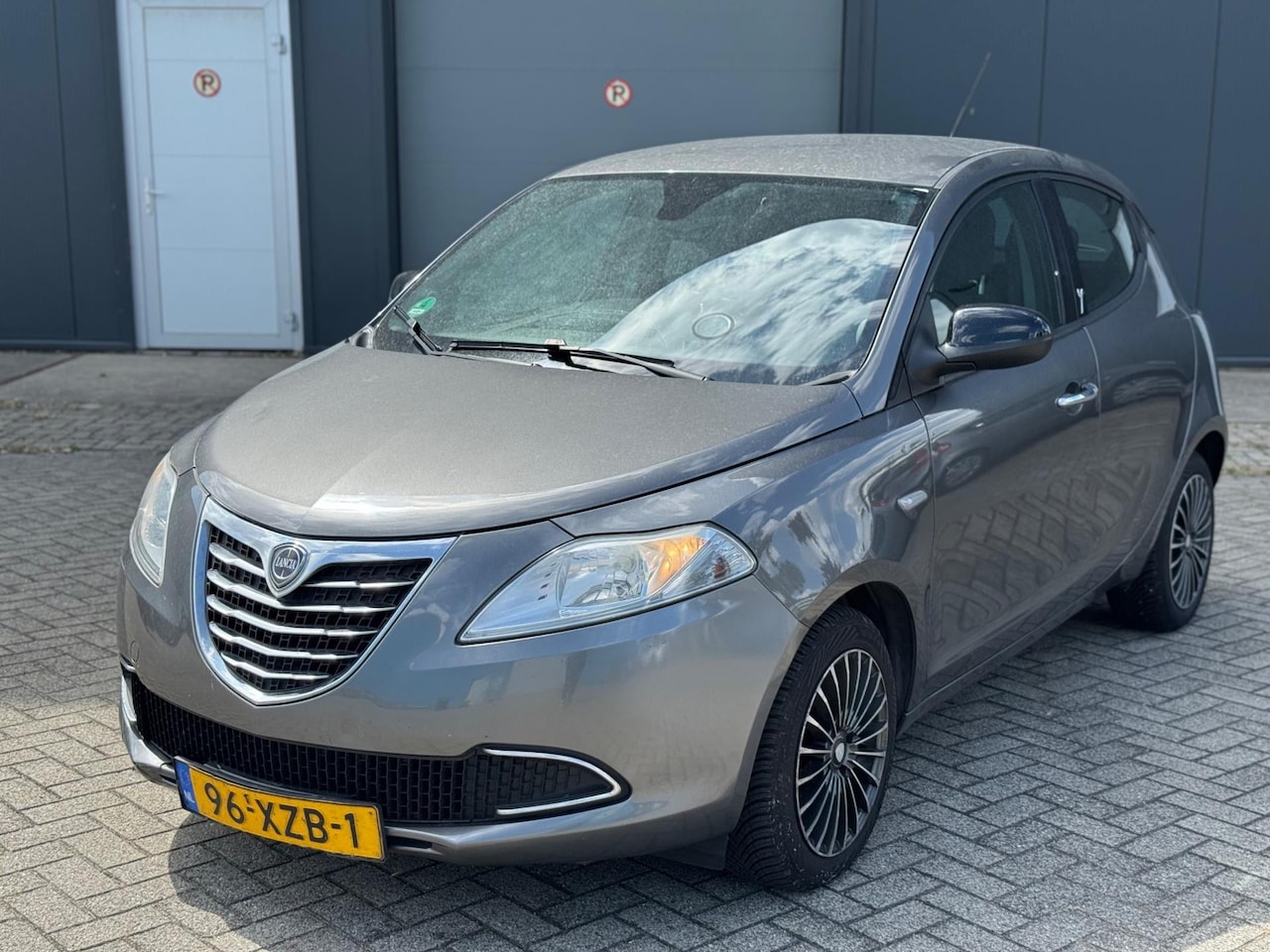 Lancia Y(psilon) - Ypsilon 0.9 TwinAir Gold Clima Elektrische Ramen - AutoWereld.nl