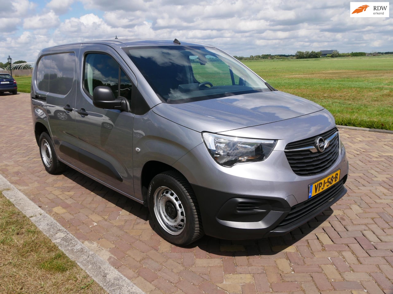 Opel Combo - 1.5D L1H1 Edition 75kW AC NAVI ** 7999 EX BTW ** - AutoWereld.nl