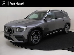 Mercedes-Benz GLB - 200 AMG-Line / Stoelverwarming /