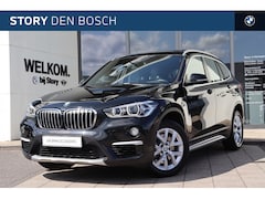BMW X1 - sDrive20i High Executive xLine automaat / Panoramadak / Trekhaak / Achteruitrijcamera / Sp