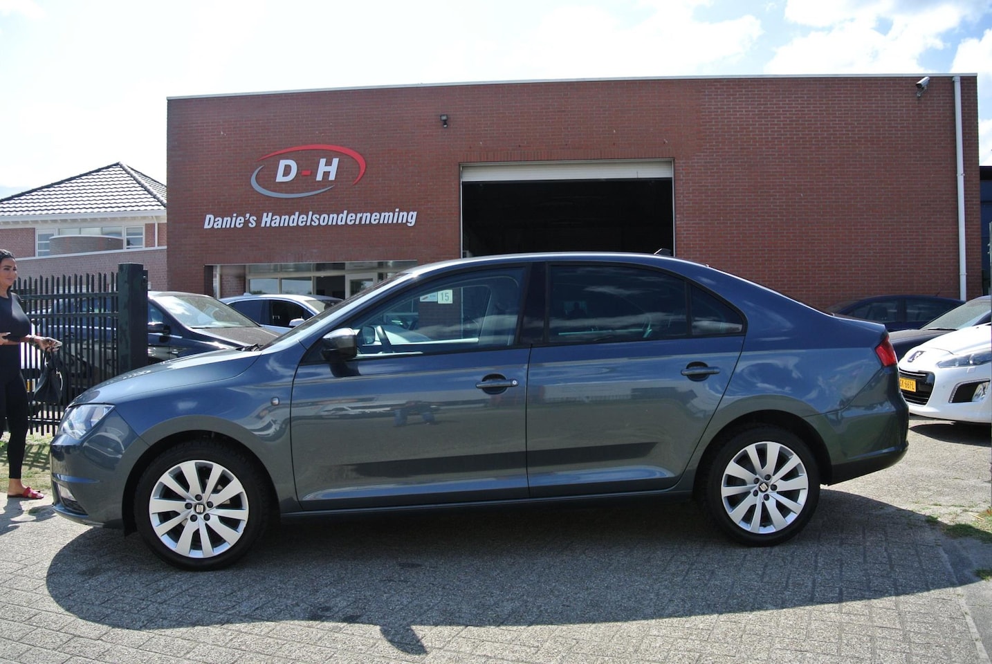 Seat Toledo - 1.2 TSI Style Business airco apk 03-06-2026 inruil mogelijk nap - AutoWereld.nl