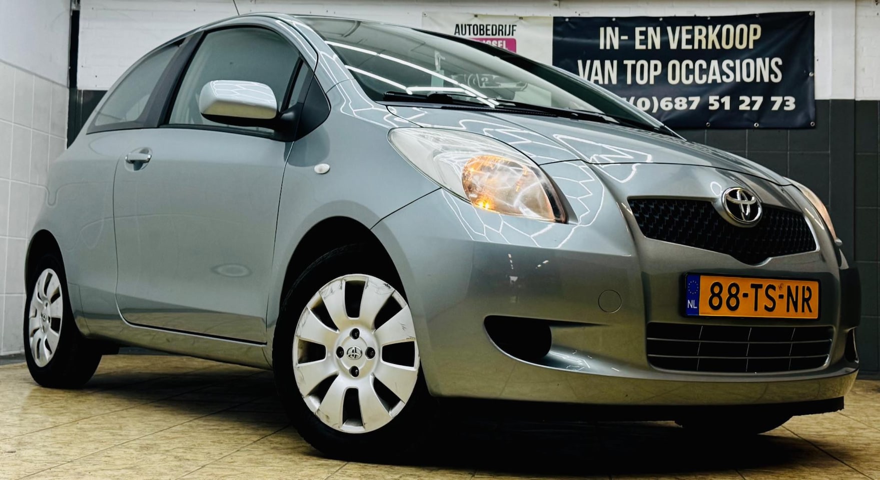 Toyota Yaris - 1.3 VVTi Sol/TOP STAAT/RIJKLAAR/ - AutoWereld.nl