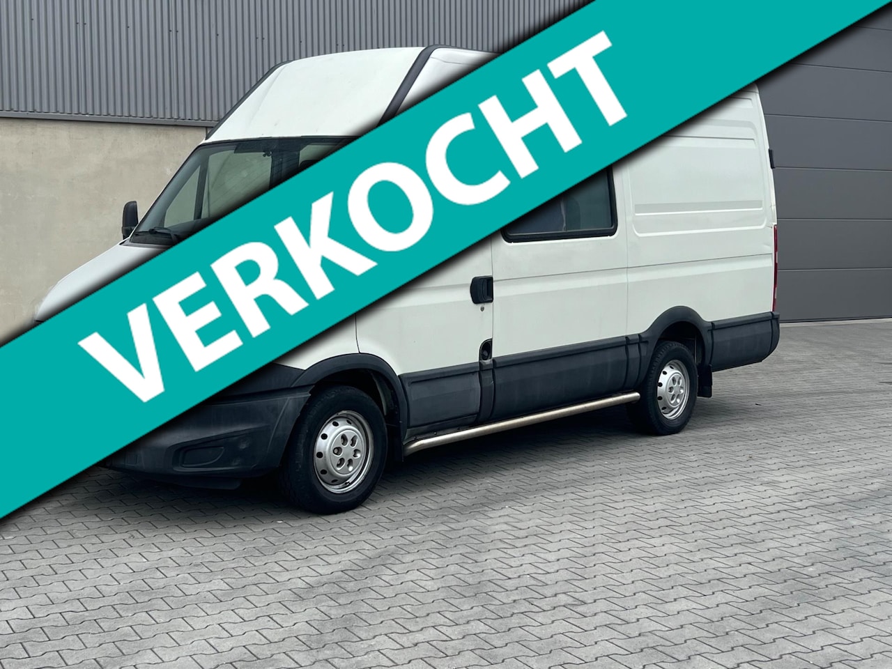 Iveco Daily - 35S11V 330 H3 183.000 KM+DUBBELE CABINE+VERLENGD+ELEKTRISCHE PAKKET+SIDE BARS+ACHTERUIT RI - AutoWereld.nl