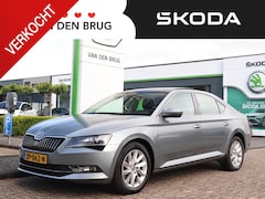 Skoda Superb - 1.5 TSI 150pk AUTOMAAT Ambition Business | Panoramadak | Trekhaak | Stoelverwarming | Crui