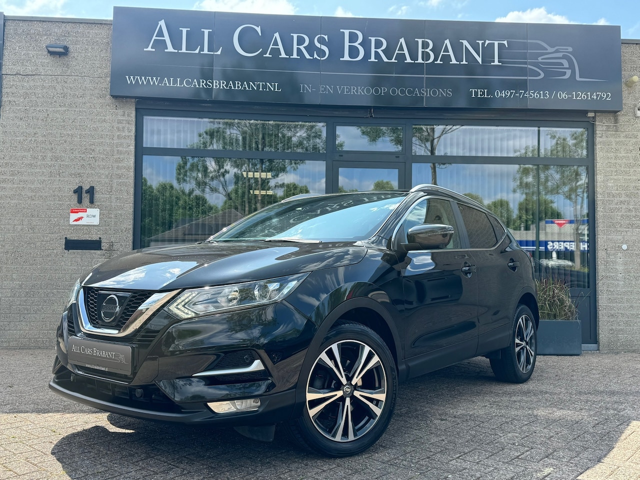 Nissan Qashqai - 1.2 Tekna/ facelift/ pano/ navi / leder/ 1e eigenaar - AutoWereld.nl