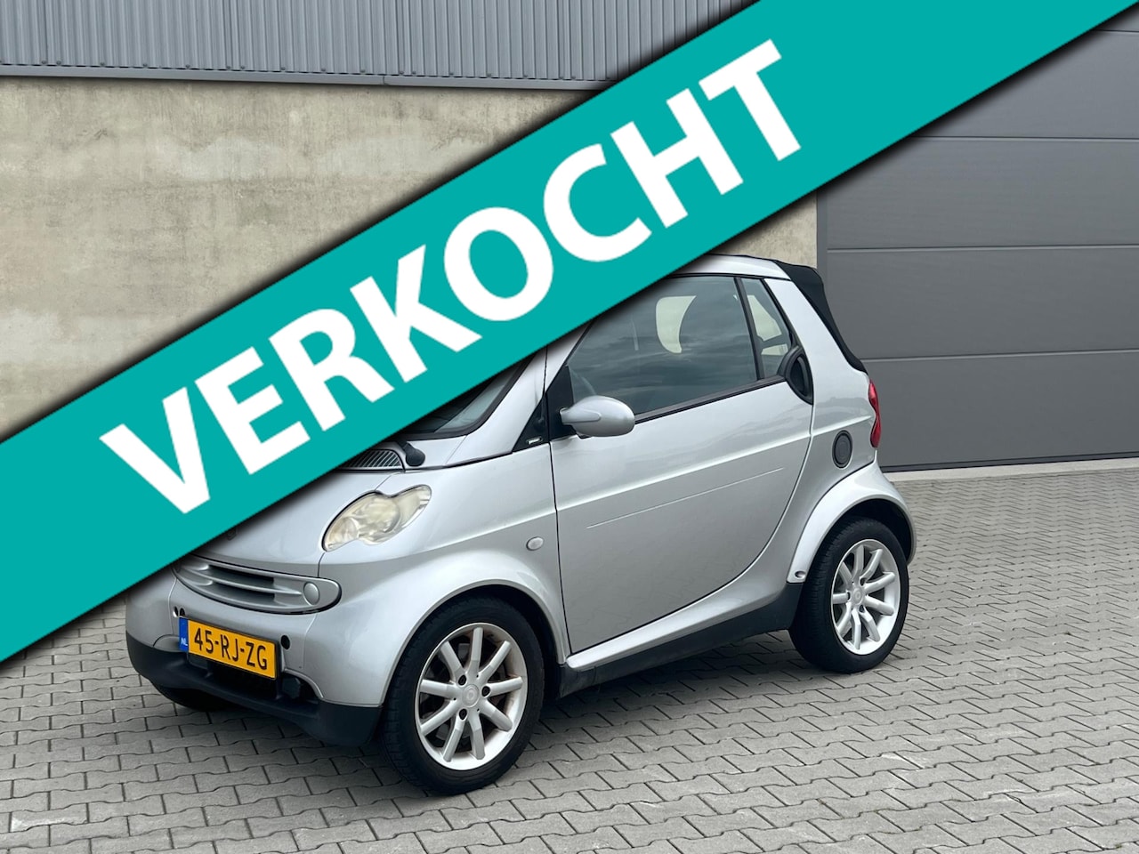 Smart Fortwo cabrio - 0.7 truestyle APK 01-04-2026+AIRCO+128.000 KM NAP+ELEKTRISCHE PAKKET+AUDIO+VELGEN - AutoWereld.nl