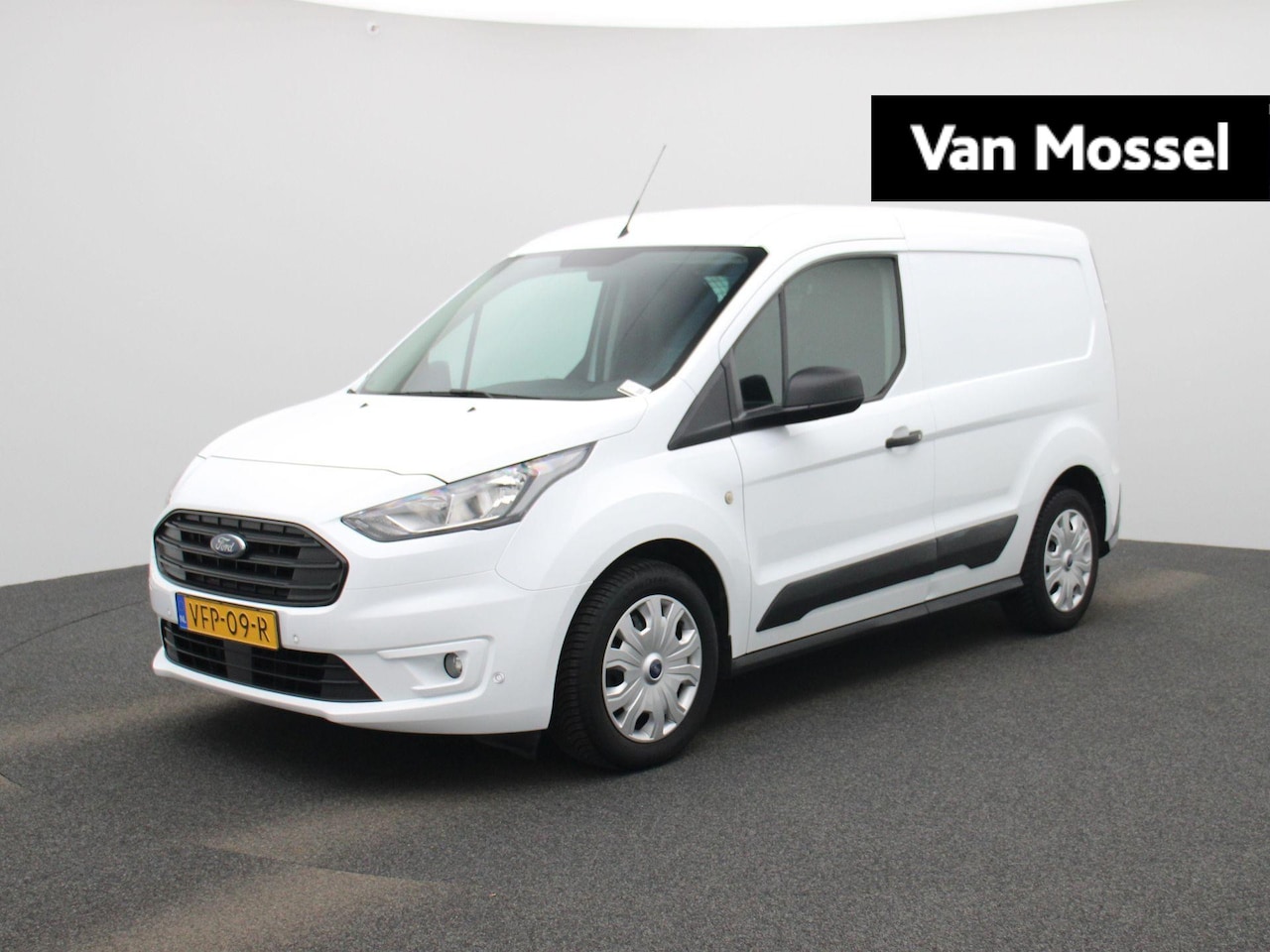 Ford Transit Connect - 1.5 EcoBlue L1 Trend | Airco | Parkeersensoren | Trekhaak - AutoWereld.nl