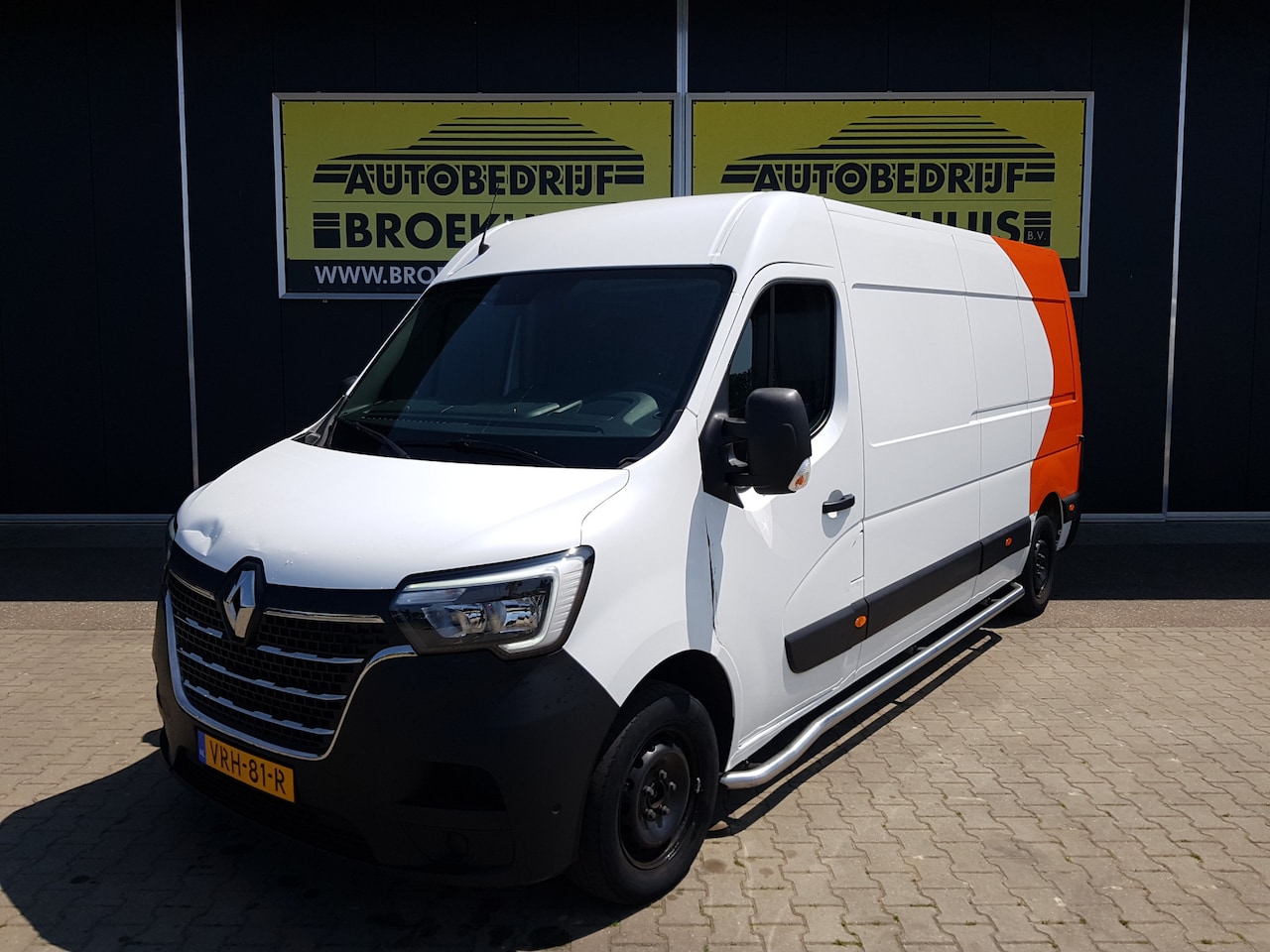 Renault Master - T35 2.3 dCi 150 L3H2 Energy Work Edition T35 2.3 dCi 150 L3H2 Energy Work Edition - AutoWereld.nl