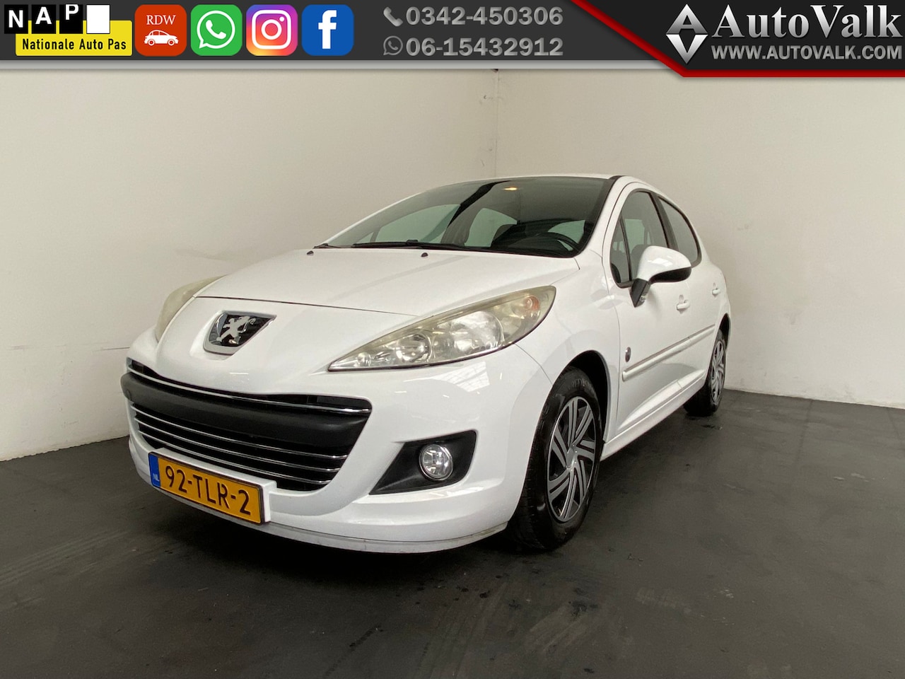 Peugeot 207 - 1.4 VTi Urban Move APK 06-26 - AutoWereld.nl