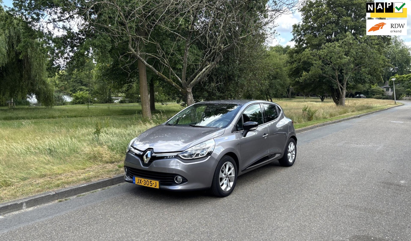 Renault Clio - 0.9 Limited met alle historie. - AutoWereld.nl