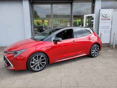 Toyota Corolla - 1.8 Hybrid Executive Automaat | Afneembare trekhaak | HUD | JBL | Parkeersensor vóór & ach