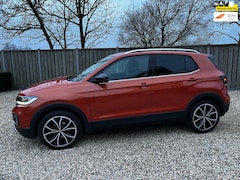 Volkswagen T-Cross - 1.5 TSI AUTOMAAT Navigatie & Camera & Winterpakket