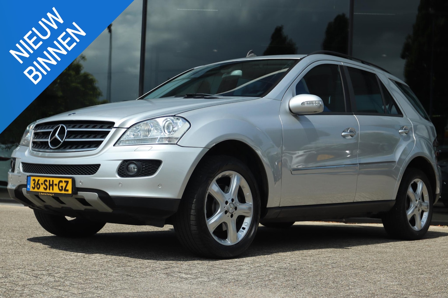 Mercedes-Benz M-klasse - ML350 AUT. V6 4MATIC ORIG. NL | TREKHAAK 3500KG | CARPLAY | CAMERA | CRUISE | CLIMATE - AutoWereld.nl