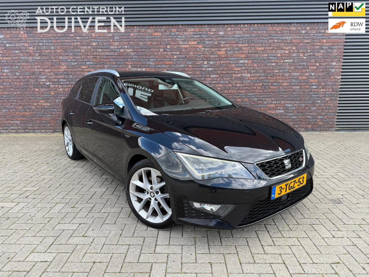 Seat Leon ST - 2.0 TDI FR First Edition | Topstaat - AutoWereld.nl