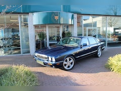 Jaguar XJ - 3.2 V8 Executive