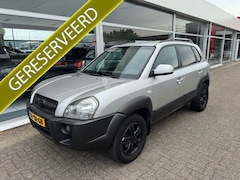 Hyundai Tucson - 2.0i Style Premium | Trekhaak | Elektrische ramen | Cruise control | Airco | APK tot 26-01