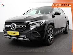Mercedes-Benz GLA-Klasse - 200 Automaat Progressive Line | Navigatie | Stoelverwarming | Park Assist | Parkeersensore