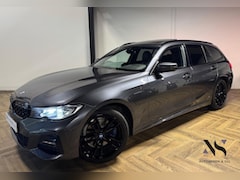 BMW 3-serie Touring - 320e xDrive Business Edition Plus PANO KEYLESS