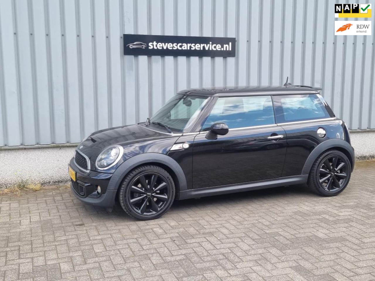 MINI Cooper - Mini 2.0 SD Westminster automaat bomvolle auto dealer onderhouden - AutoWereld.nl