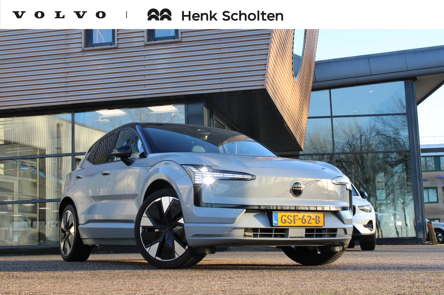 Volvo EX30 - Twin Motor Performance Plus 69 kWh | Google Services | Adaptieve Cruise Control | Stoel- e - AutoWereld.nl