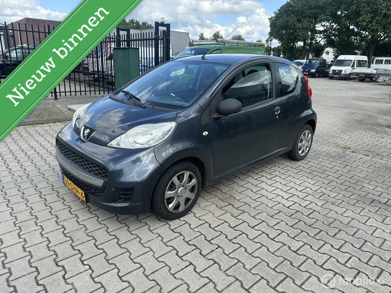 Peugeot 107 - 1.0-12V XS airco - AutoWereld.nl