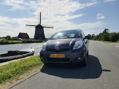 Toyota Yaris - 1.3 VVTi Aspiration