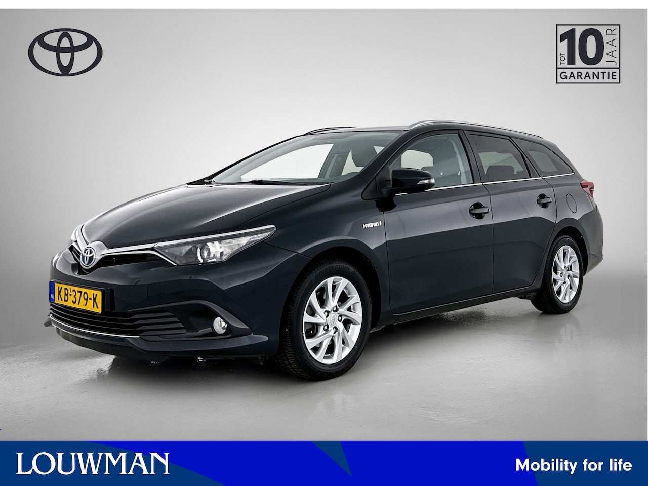 Toyota Auris - 1.8 Hybrid Trend | Panoramadak | Navigatie | Camera | - AutoWereld.nl