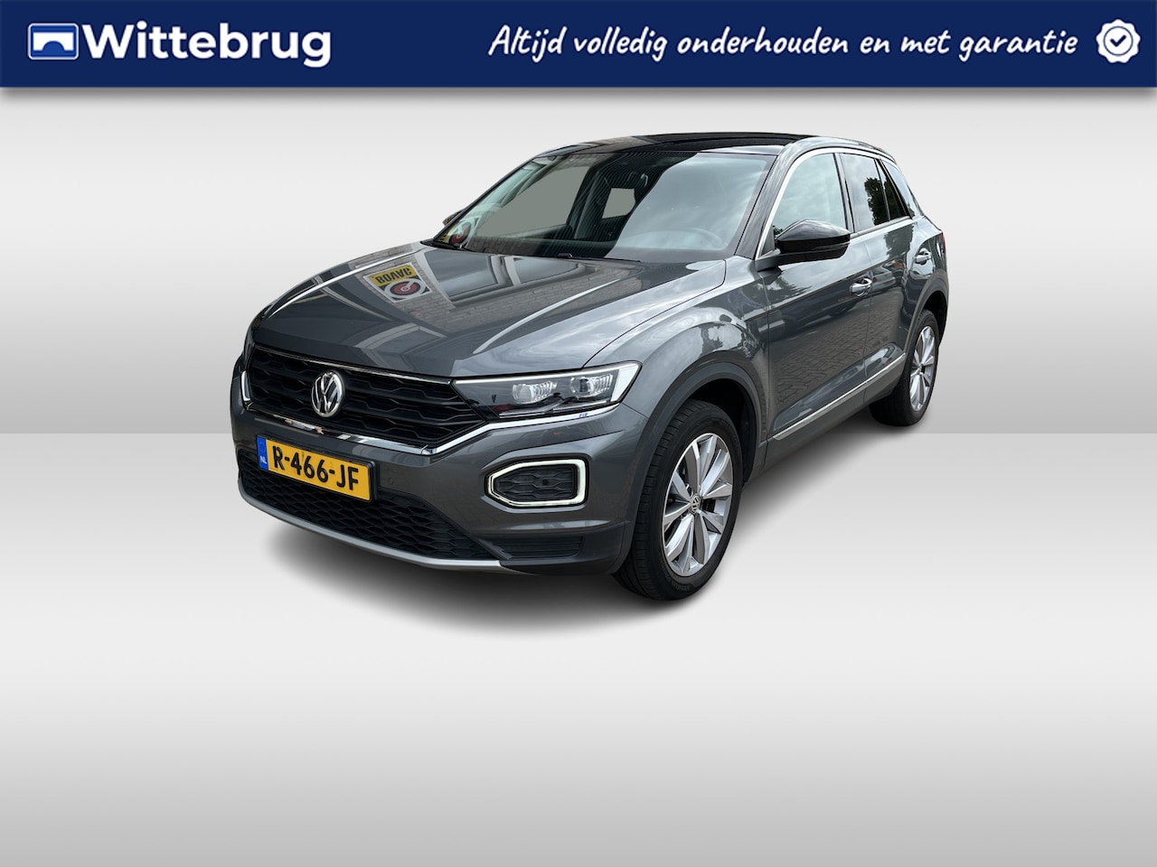 Volkswagen T-Roc - 1.5 TSI Style / AUTOMAAT/ TREKHAAK/ PARK. SENSOREN + CAMERA/ NAVI/ ADAPT. CRUISE/ BLUETOOT - AutoWereld.nl