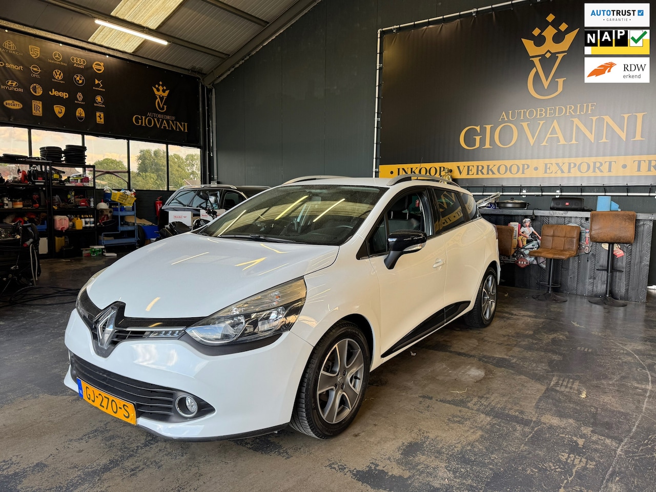 Renault Clio Estate - 0.9 TCe Night&Day INRUILEN IS MOGELIJK - AutoWereld.nl
