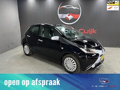 Toyota Aygo - 1.0 VVT-i x-play|Cruise|Camera|NAP|Onderhoud