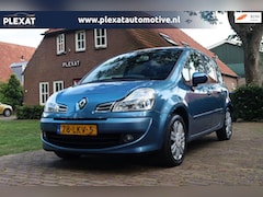 Renault Grand Modus - 1.6-16V Dynamique Aut. | Panorama | Climate Control | Historie | Lichtmetalen velgen | Cru