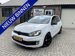 Volkswagen Golf - 2.0 GTI 5 drs Navigatie DSG Xenon LED