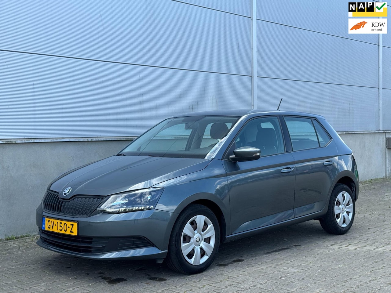 Skoda Fabia - 1.0 Sprint AIRCO|CRUISE|SCHERM|PARK.S|APK|NAP| - AutoWereld.nl