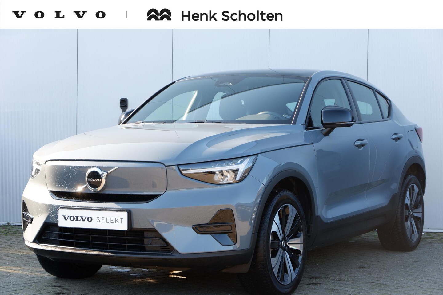 Volvo C40 - Single Motor RWD 238PK 69 kWh Plus, Glazen panoramadak, 19" Lichtmetalen velgen, Warmtepom - AutoWereld.nl