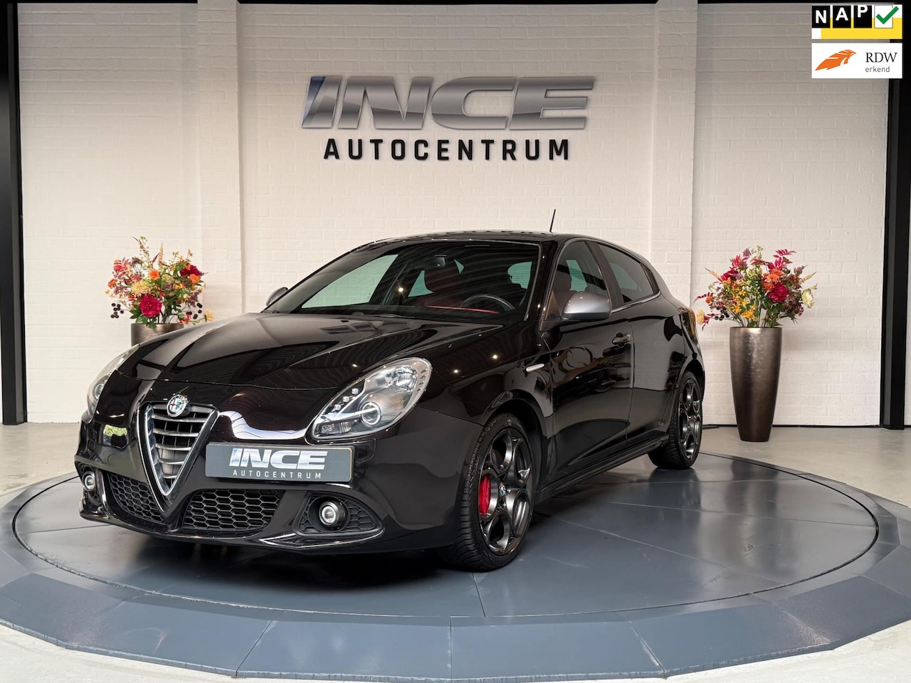 Alfa Romeo Giulietta - 1.4 T Exclusive | Cruise | BOSE - AutoWereld.nl