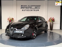 Alfa Romeo Giulietta - 1.4 T Exclusive | Cruise | Clima | BOSE