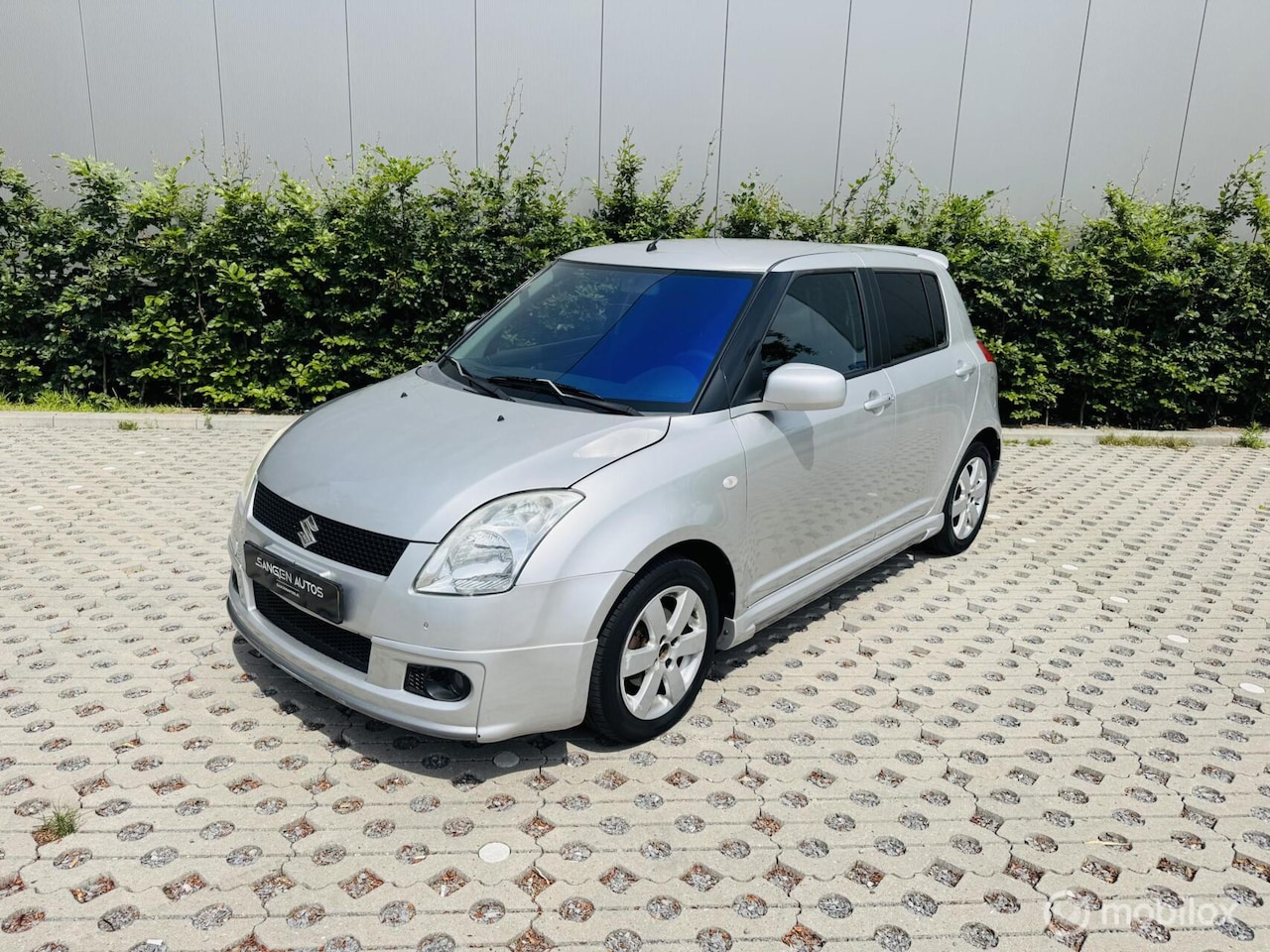 Suzuki Swift - 1.5 GLS Automaat Carplay - AutoWereld.nl