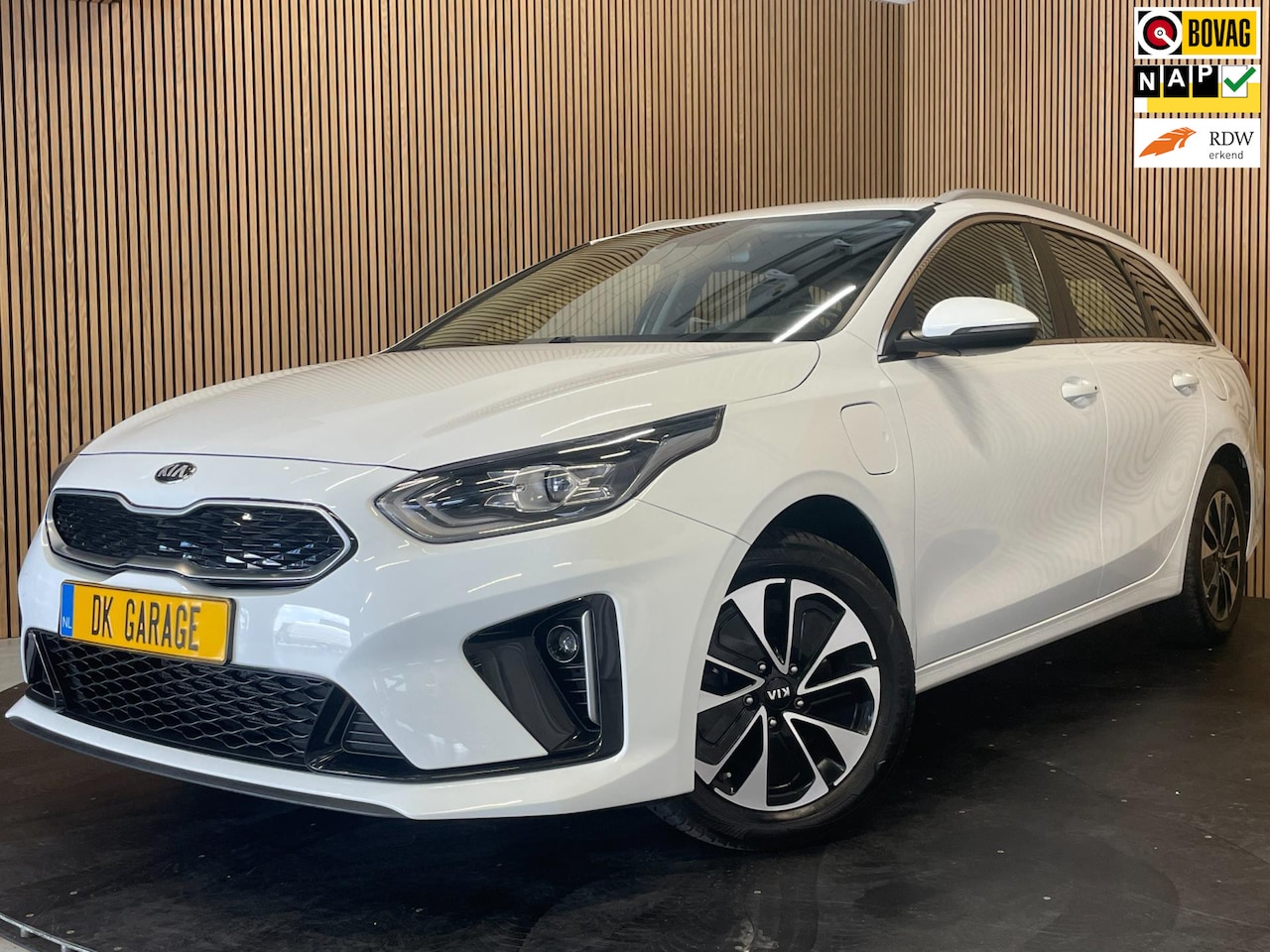 Kia Cee'd Sportswagon - Ceed 1.6 GDi PHEV DynamicLine|CARPLAY| STOEL- ,STUURVERW| CAMERA| CRUISE| CLIMATE| INCL.BT - AutoWereld.nl