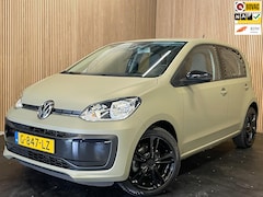 Volkswagen Up! - UP 1.0 |ARMY GREEN X BLACK EDITION|AIRCO|5-DRS|NL-AUTO|NAP|