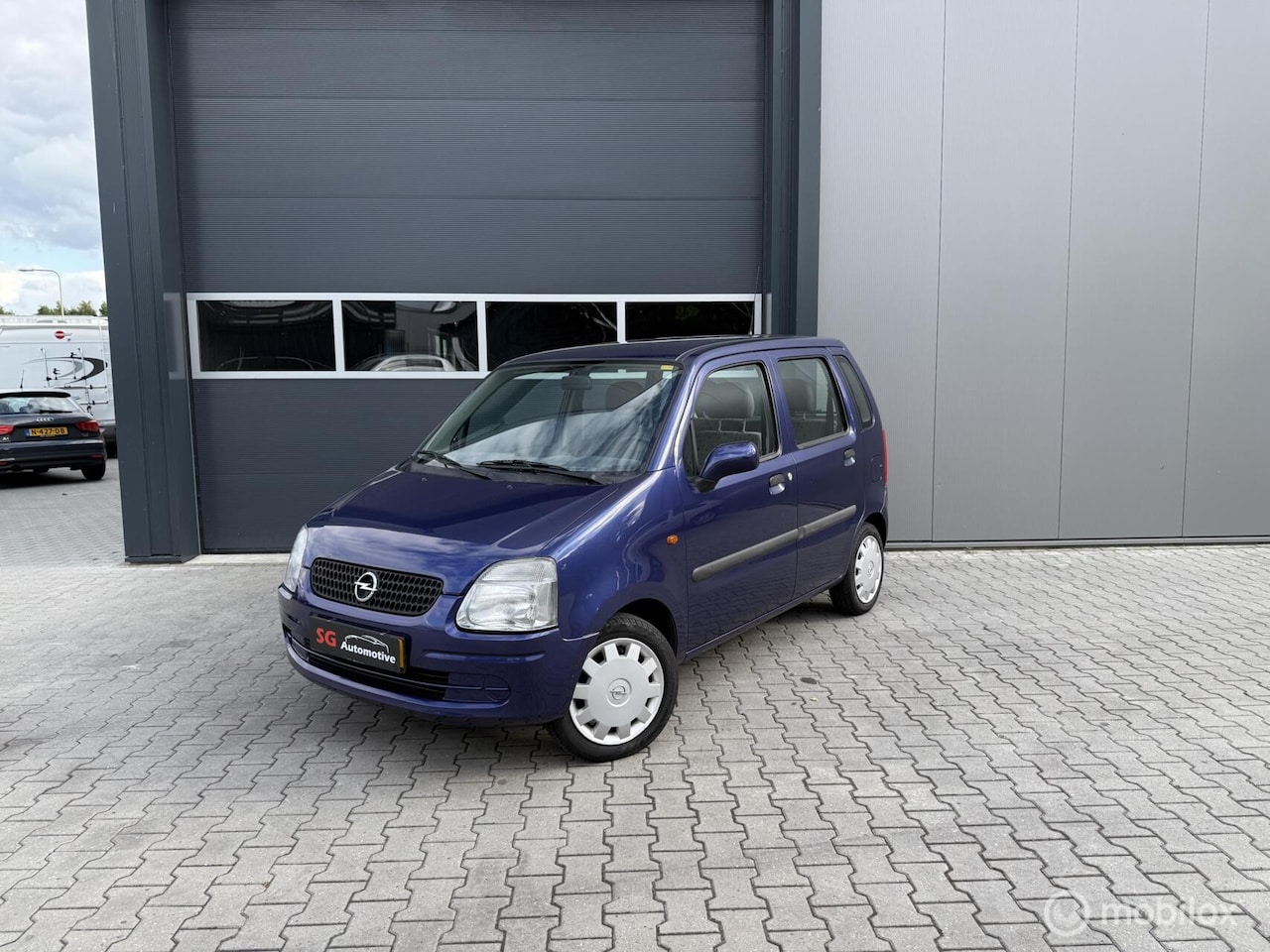 Opel Agila - 1.2-16V Comfort weinig km - AutoWereld.nl