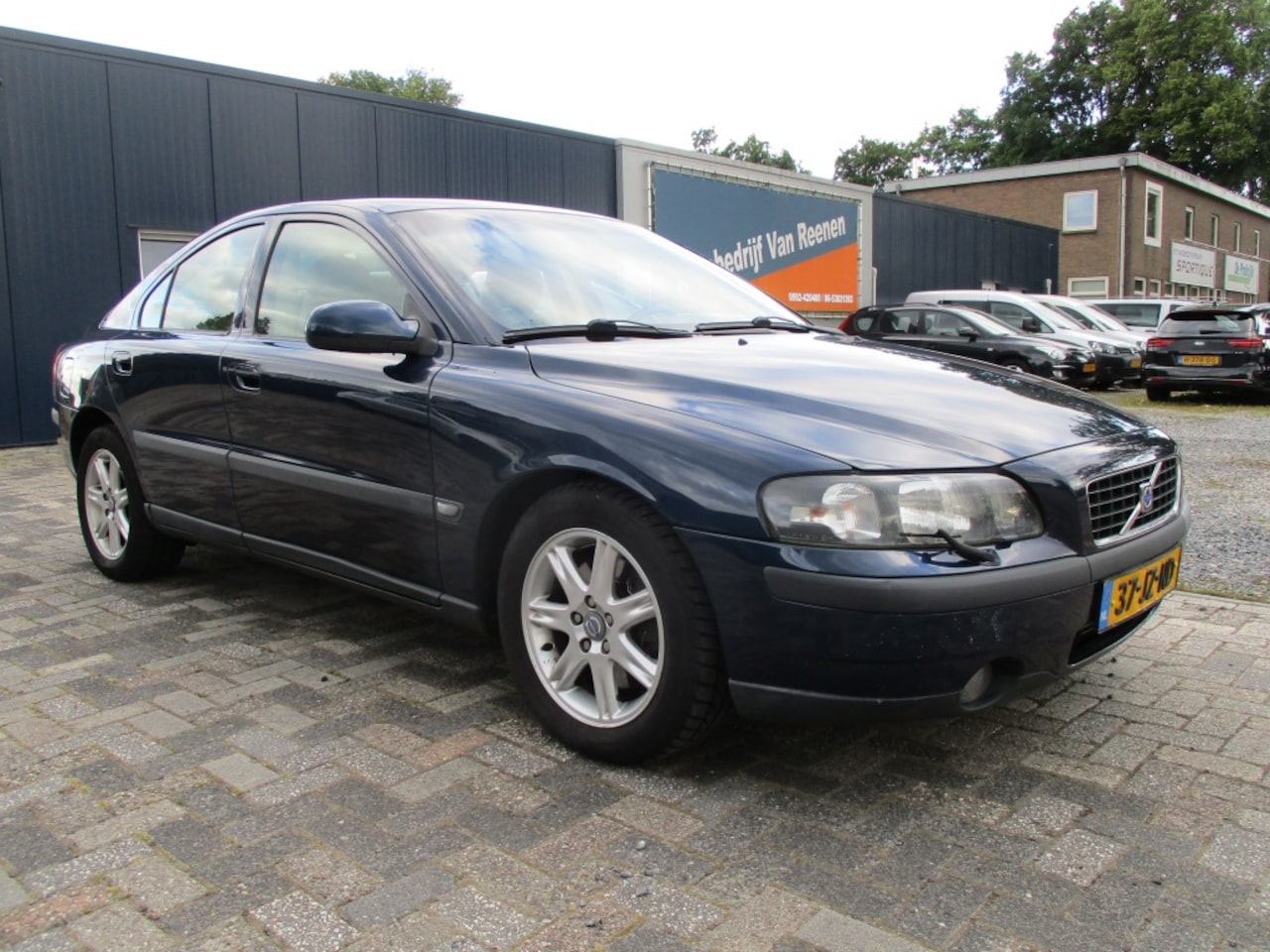 Volvo S60 - 210 pk 2.5 T AWD Geartronic Schuifdak 210 pk - AutoWereld.nl