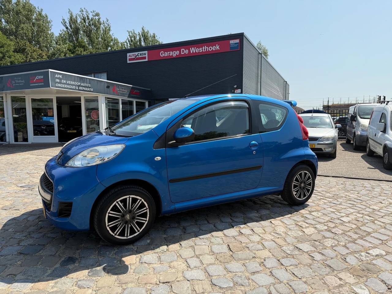 Peugeot 107 - 1.0-12V XS 1.0-12V XS - AutoWereld.nl