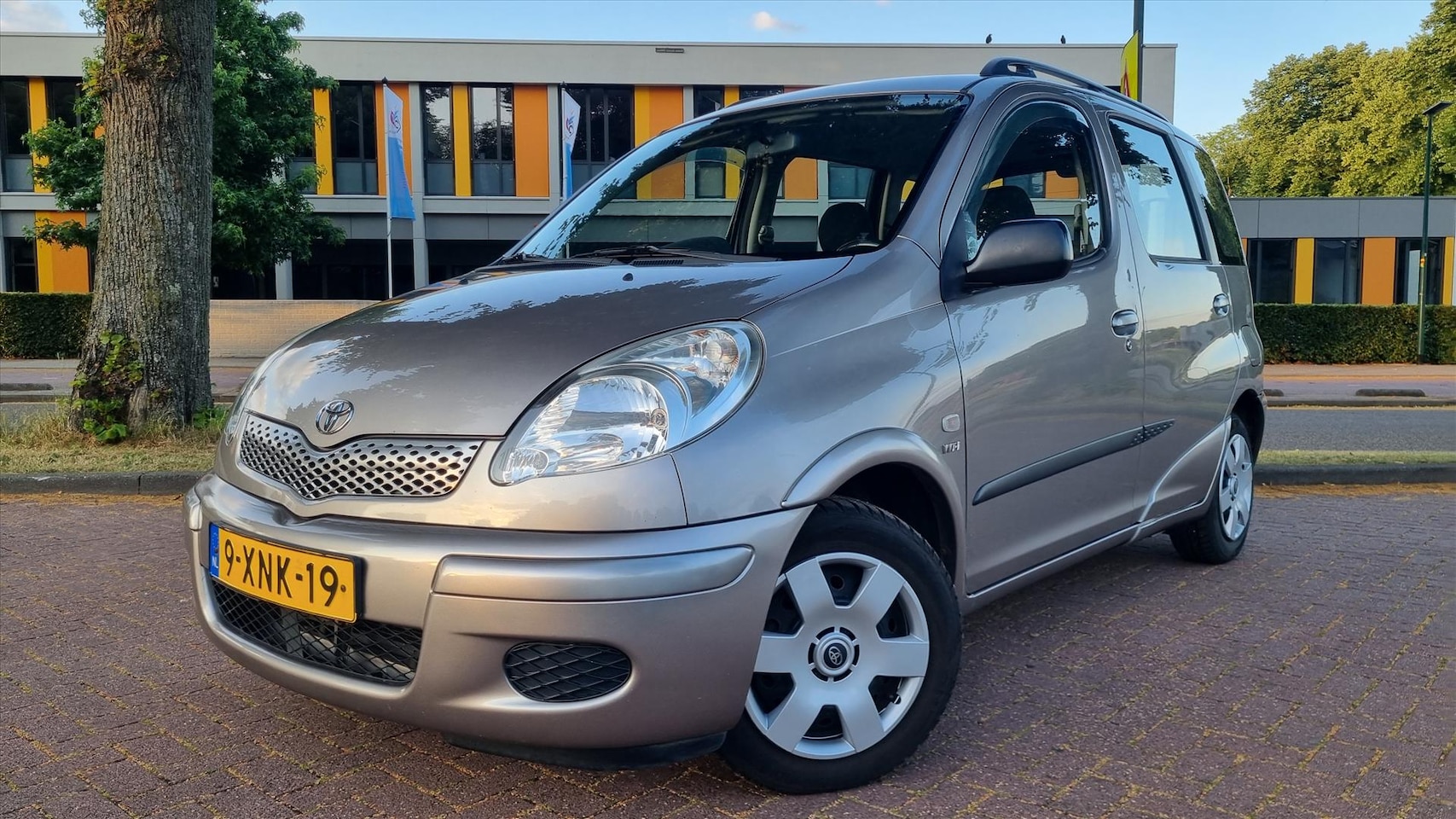 Toyota Yaris Verso - 1.3 16V VVT-I Sol Airco/ Nieuwe APK - AutoWereld.nl