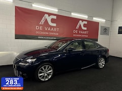 Lexus IS - 300h First Edition - NAVI/LEER/CAMERA/LANEASSIST