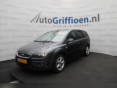 Ford Focus Wagon - 1.8-16V Ambiente Flexifuel trekhaak, stoelverwarming, cruisecontrol, airco, PDC