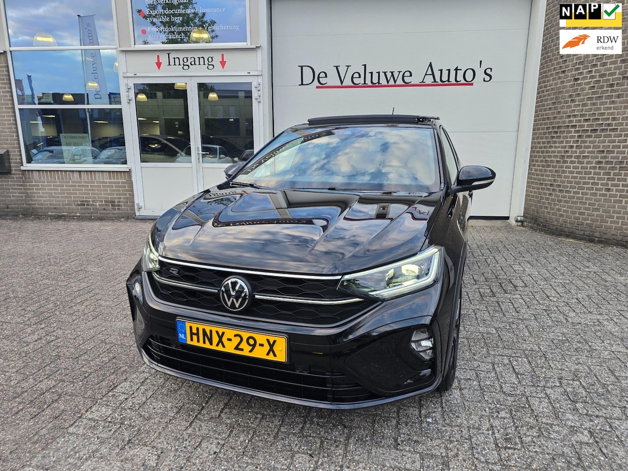 Volkswagen Taigo - 1.0 TSI R-Line Business panorama trekhaak - AutoWereld.nl