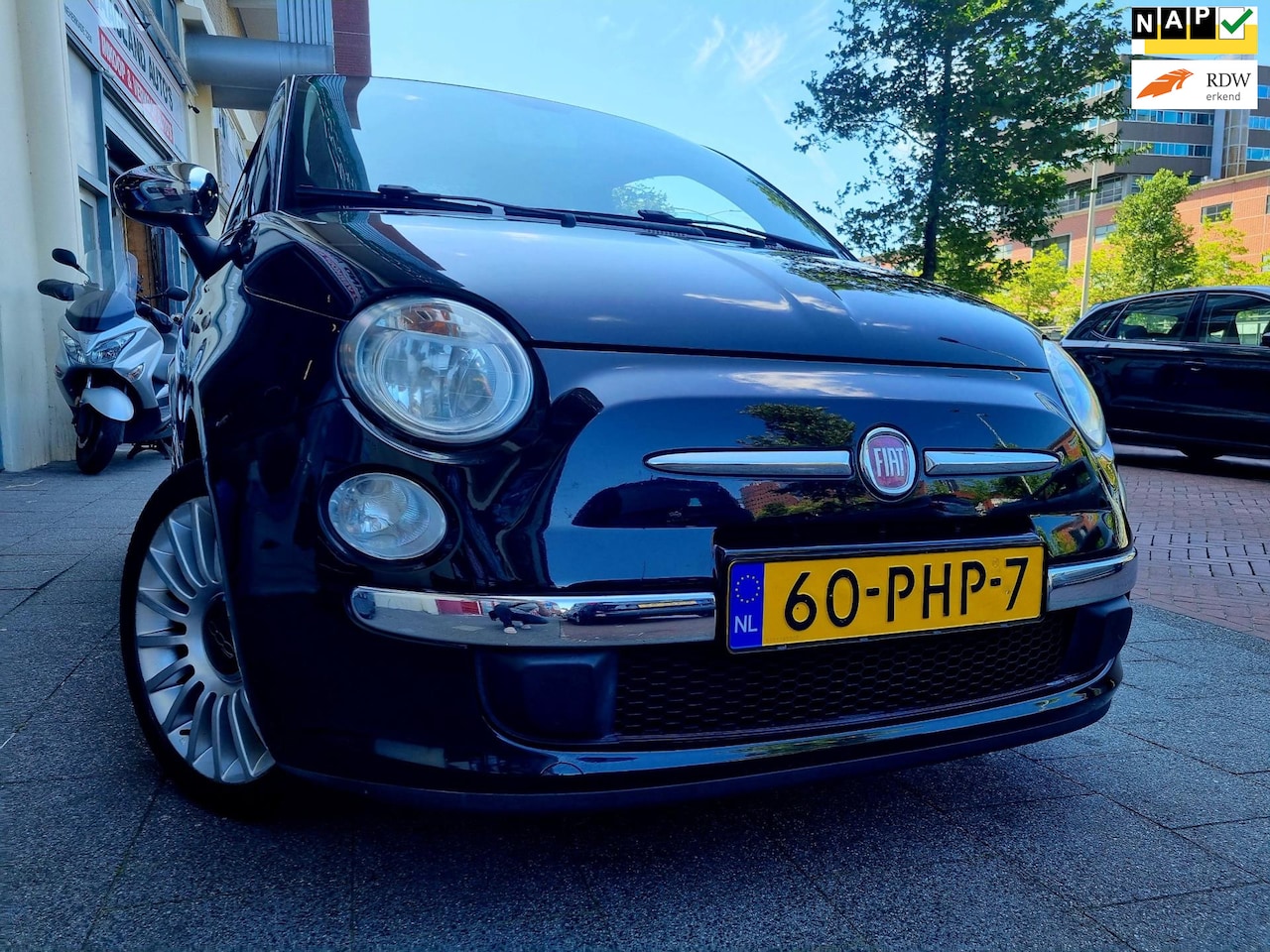 Fiat 500 - 1.2 Lounge Automaat PanoDak Airco - AutoWereld.nl