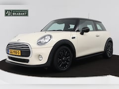 MINI Cooper - 1.5 (CRUISE CONTROL, NAVIGATIE, BLUETOOTH, CLIMATE CONTROL, NL-AUTO)