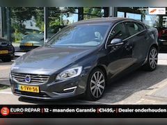 Volvo S60 - 2.0 T5 Summum DEALER OND. NL-AUTO NAP